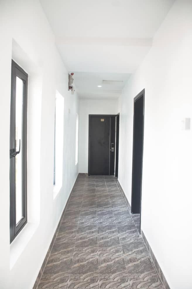 Kay Luxury Suites Uyo Zewnętrze zdjęcie